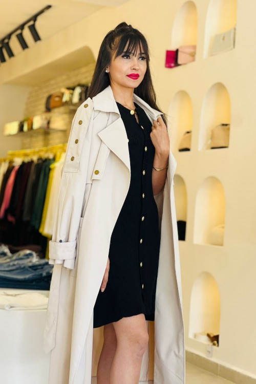 Bej Uzun Trençkot – Kadın Kuşaklı Şık Mevsimlik Dış Giyim Modeli