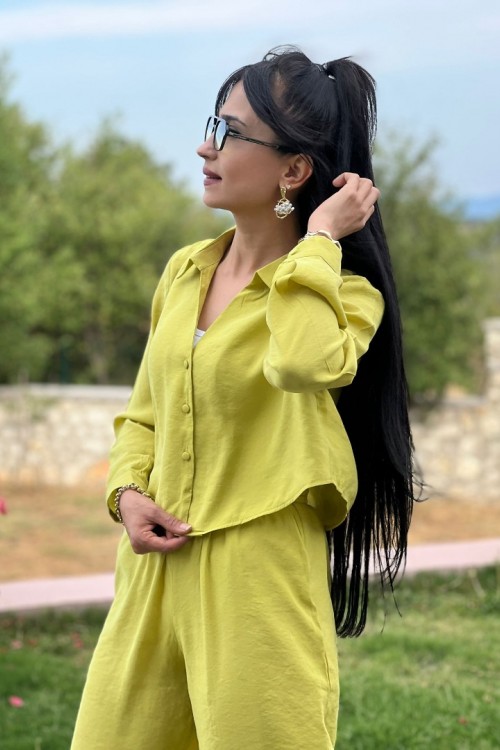 Fıstık Yeşili Kadın Takım – Şık ve Rahat Yazlık İki Parça Takım Modeli